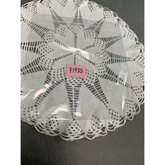 Vintage Round Crochet Lace Doily White 12 Inches Diameter Handmade Home Decor - Picture 5 of 5